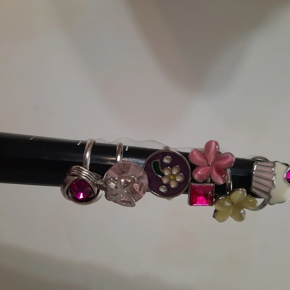 Pappazzi Pink and Yellow Flower Charm Ring Set 9 Kids Adjustable Rings